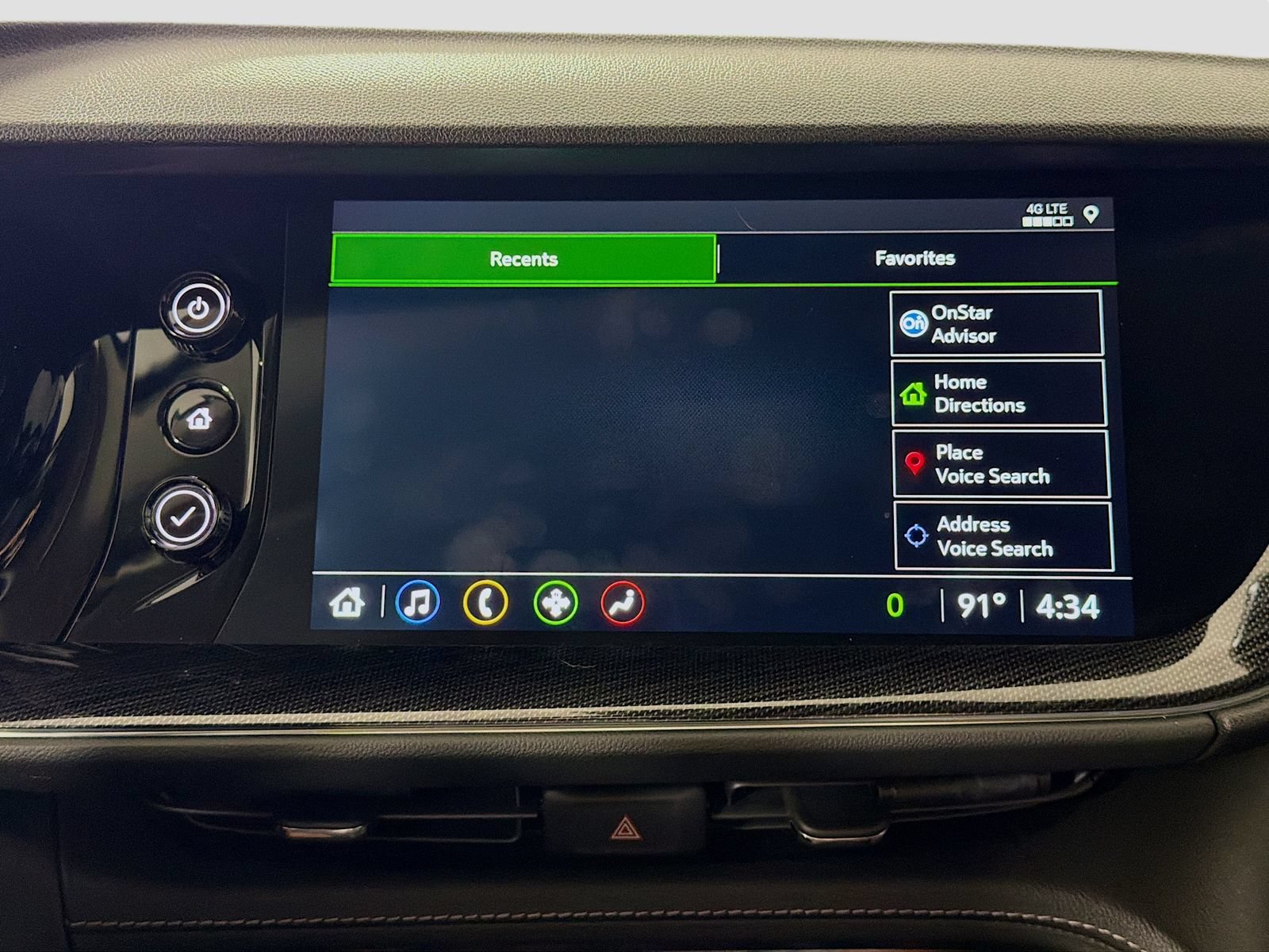 Used 2023 Buick Envision Essence w/ Sport Touring Package AWD/4WD image 17