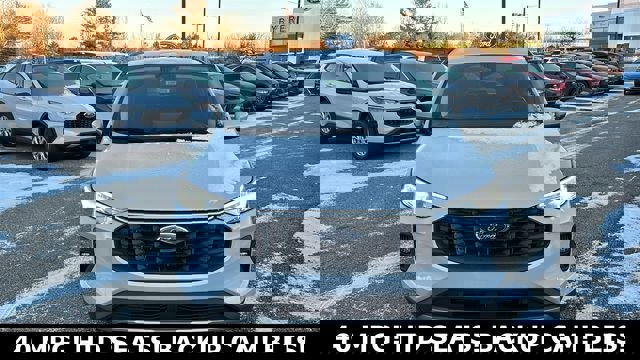 New 2026 Ford Escape SE image 5