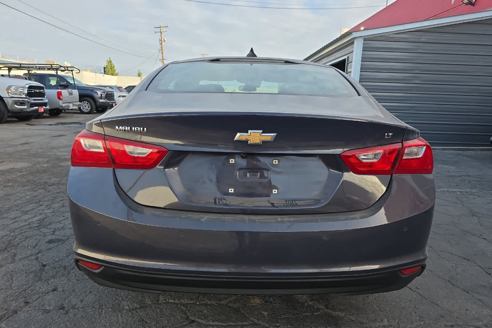 Used 2025 Chevrolet Malibu LT FWD image 8