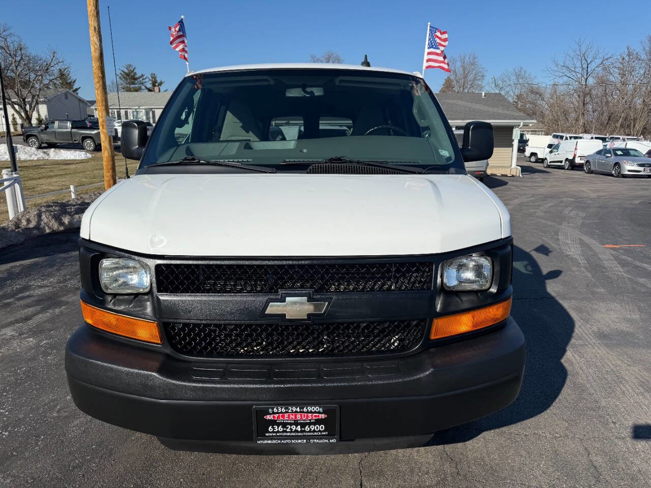 Used 2016 Chevrolet Express 2500 LS image 3