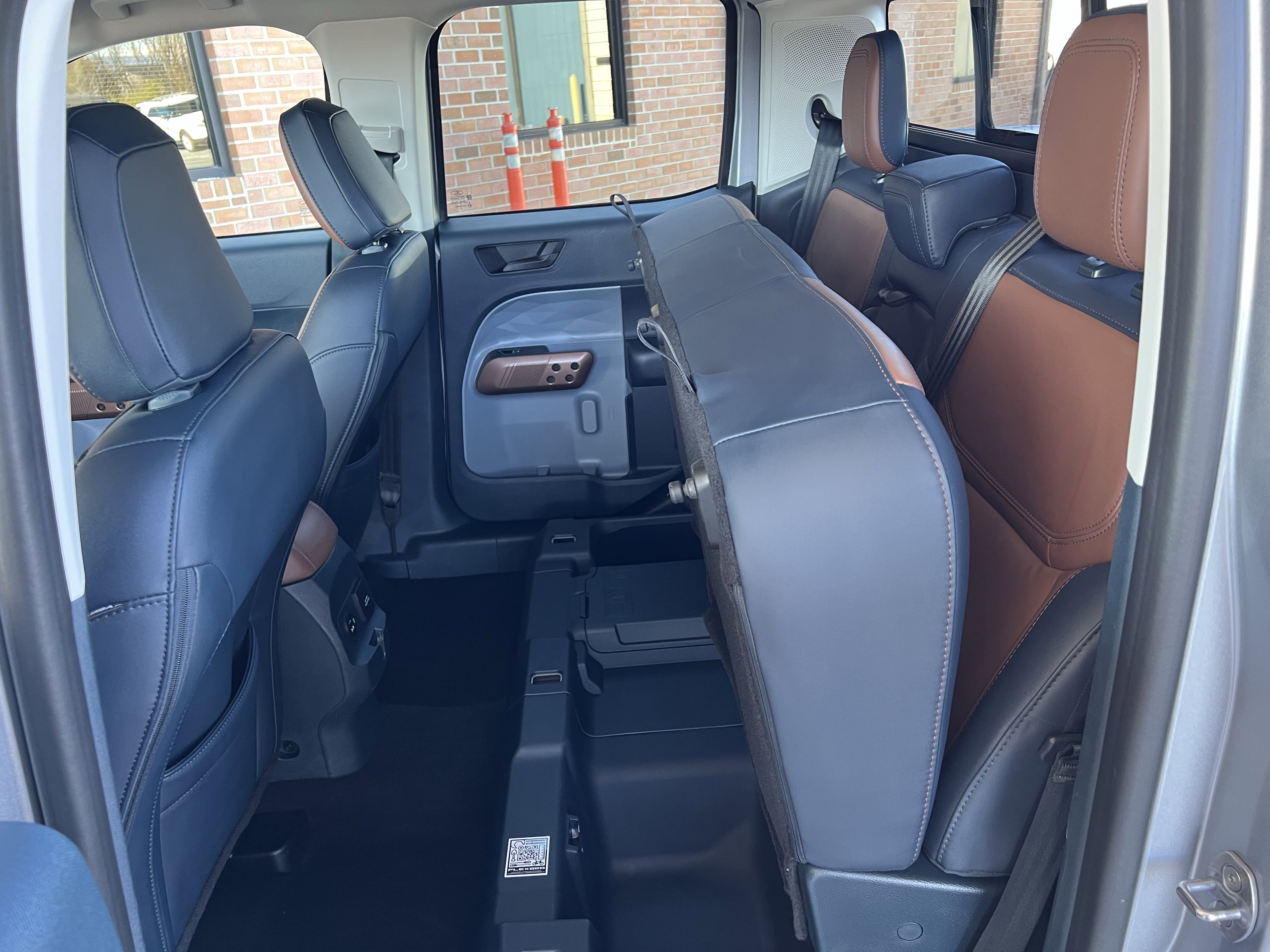 Used 2024 Ford Maverick Lariat image 26