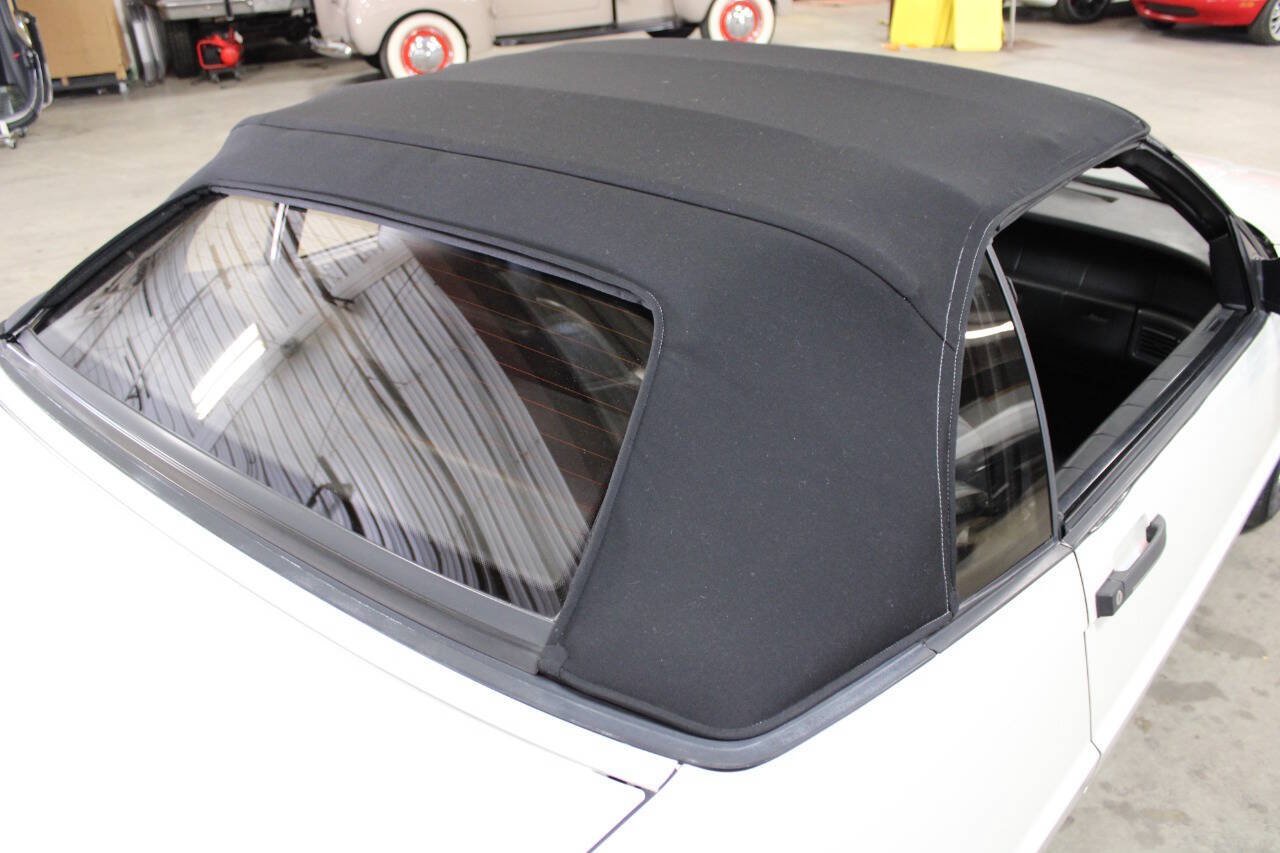 Used 1993 Cadillac Allante FWD image 22