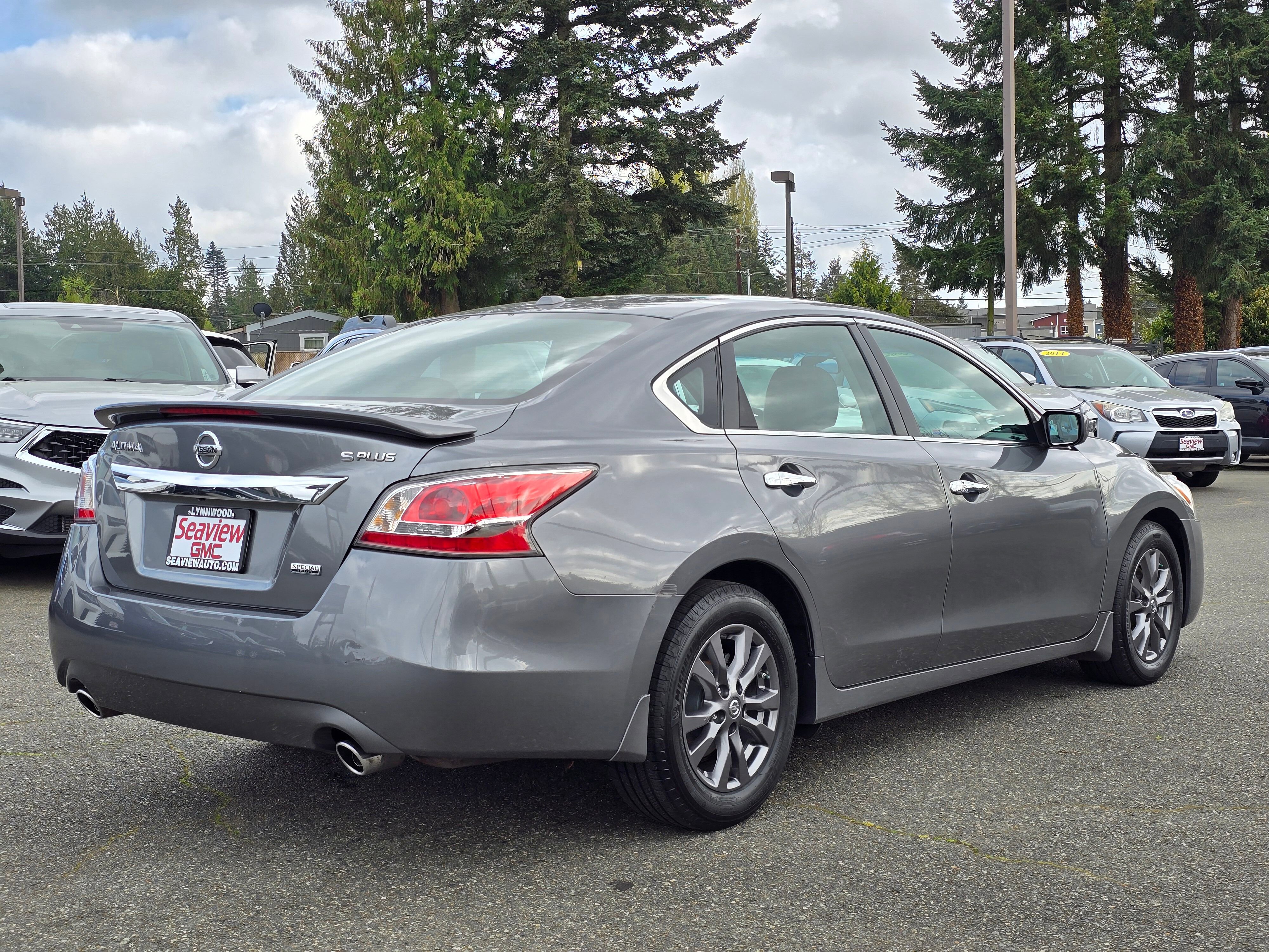 Used 2015 Nissan Altima 2.5 S w/ Special Edition Package FWD image 7