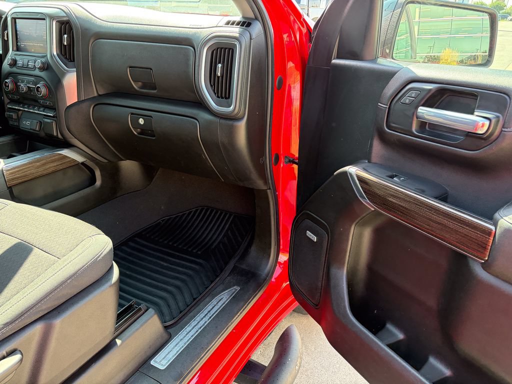 Used 2021 Chevrolet Silverado 1500 RST w/ Rally Edition AWD/4WD image 15