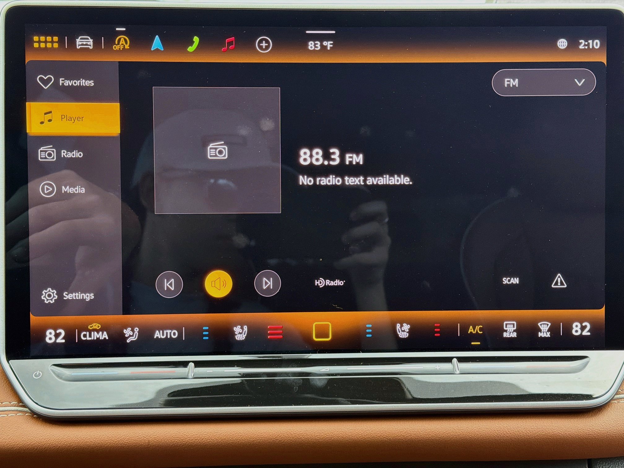 New 2026 Volkswagen Tiguan SEL R-Line AWD/4WD image 34