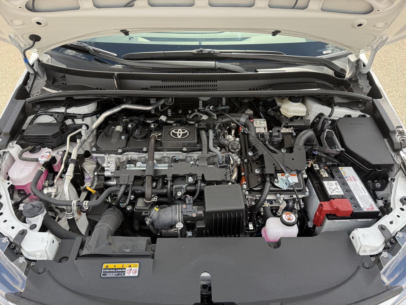 Used 2025 Toyota Corolla LE FWD image 40