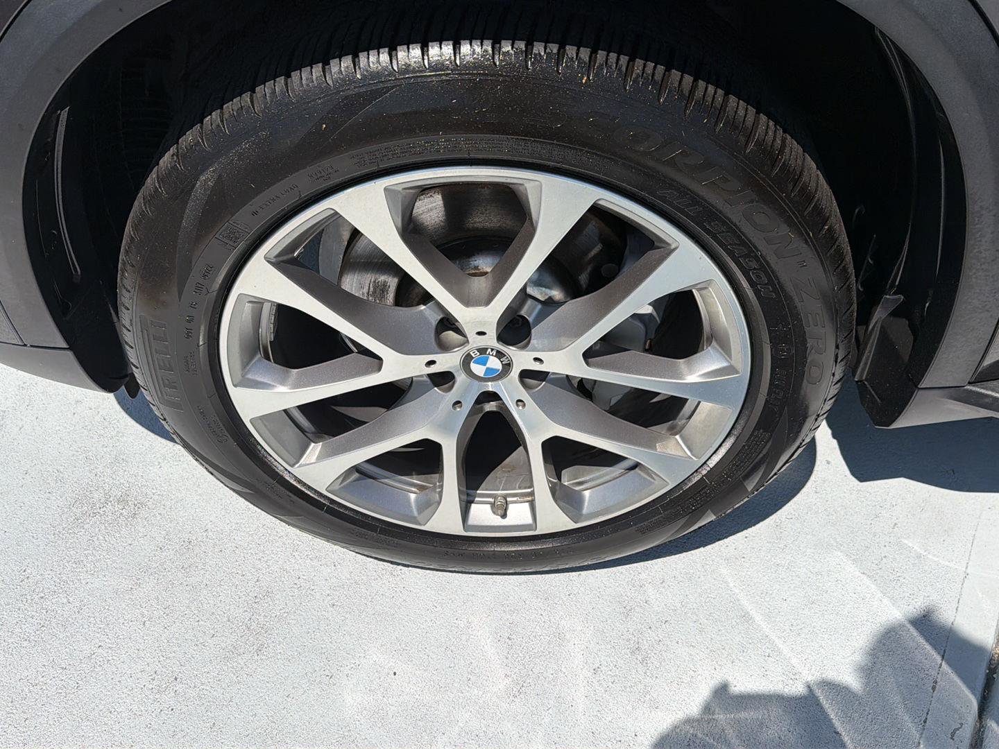 Used 2019 BMW X5 xDrive40i w/ Premium Package 2 AWD/4WD image 37