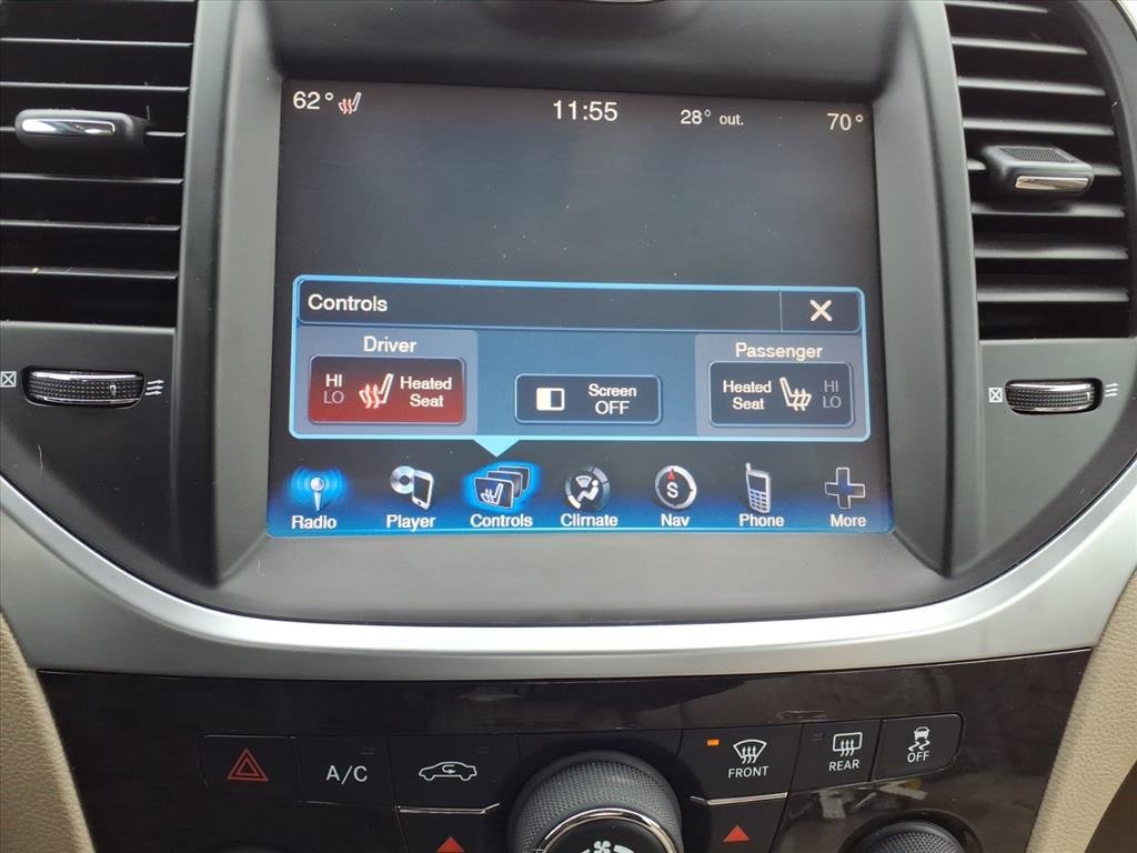 Used 2014 Chrysler 300 AWD w/ Driver Convenience Group image 30