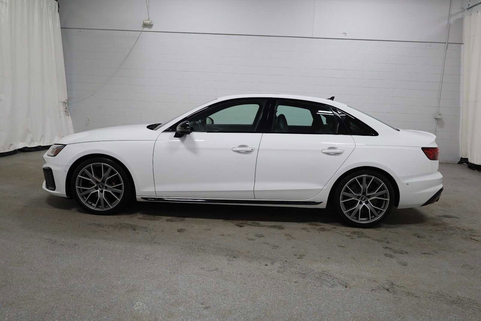 Used 2023 Audi S4 Prestige w/ Prestige Package image 2