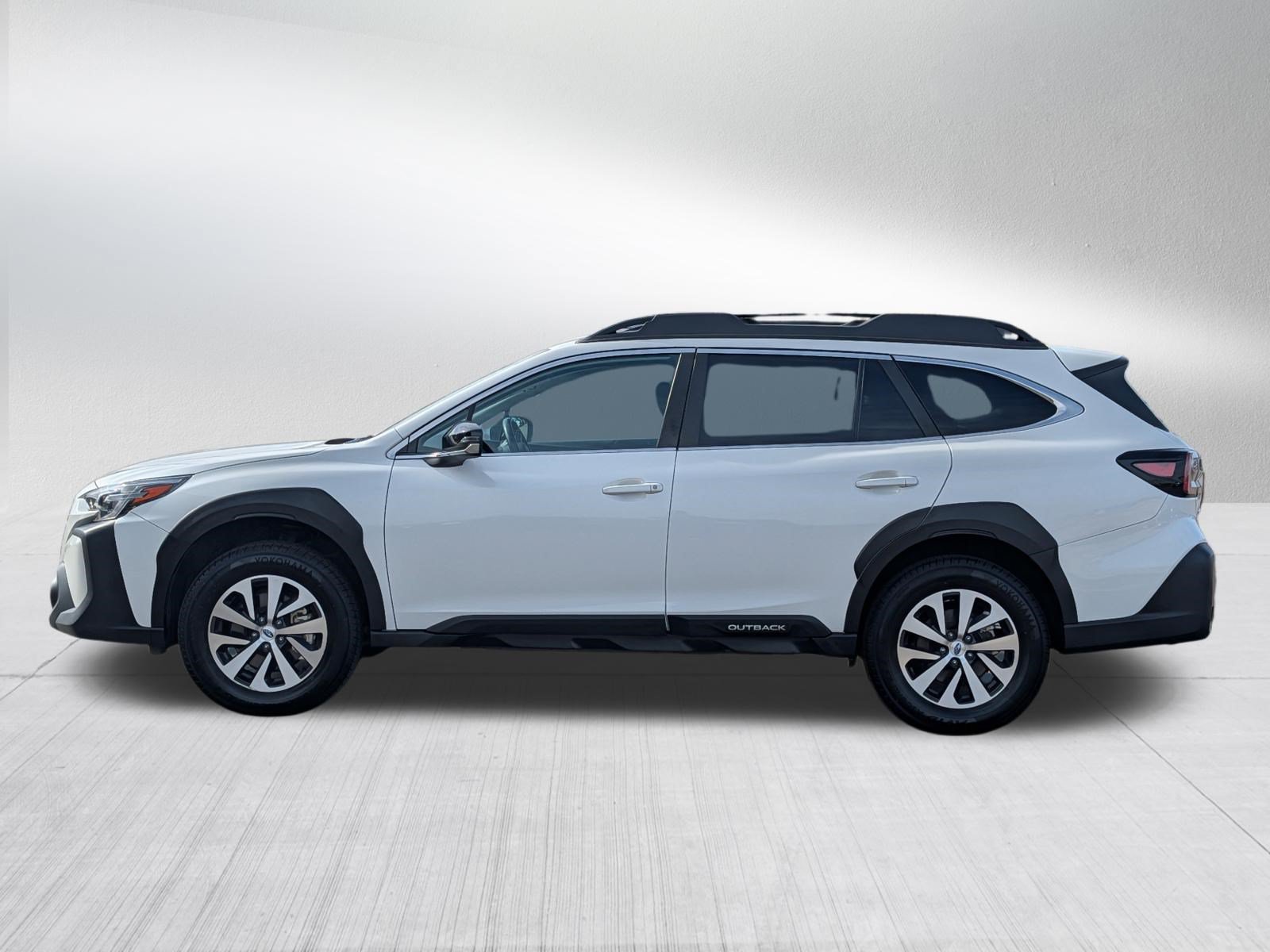 Used 2025 Subaru Outback Premium AWD/4WD image 6