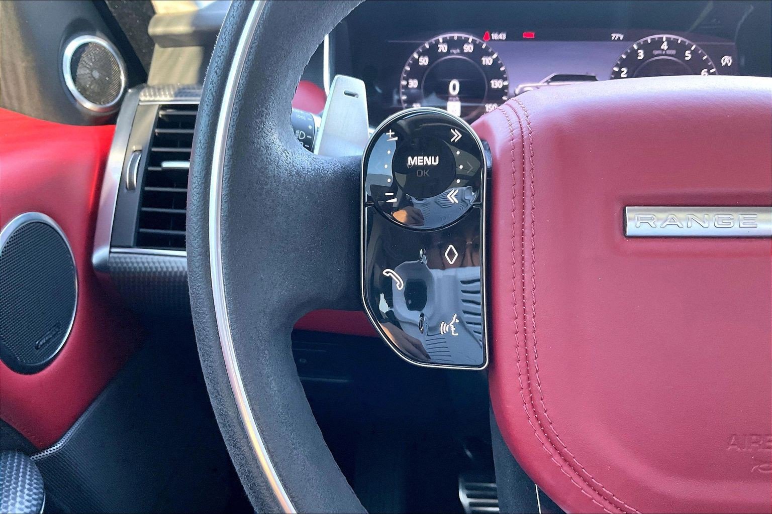 Used 2021 Land Rover Range Rover Sport HST AWD/4WD image 22
