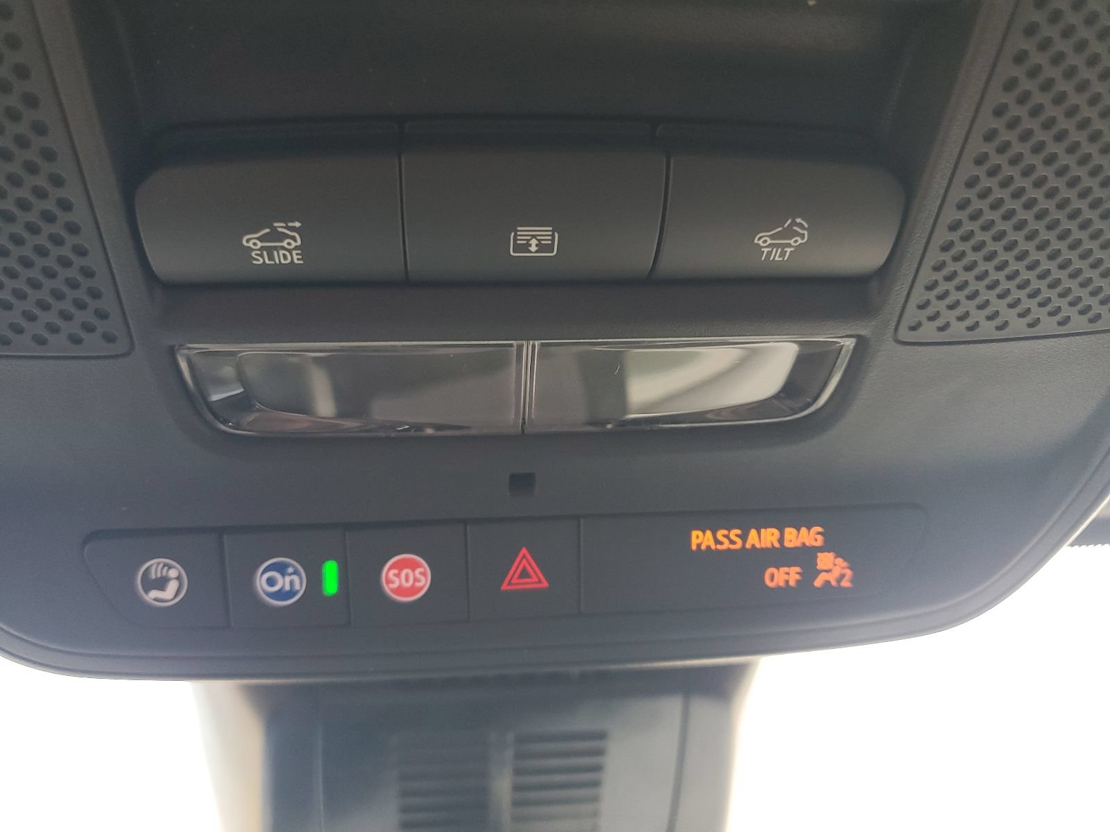 New 2026 GMC Terrain AT4 w/ Technology Package II AWD/4WD image 34
