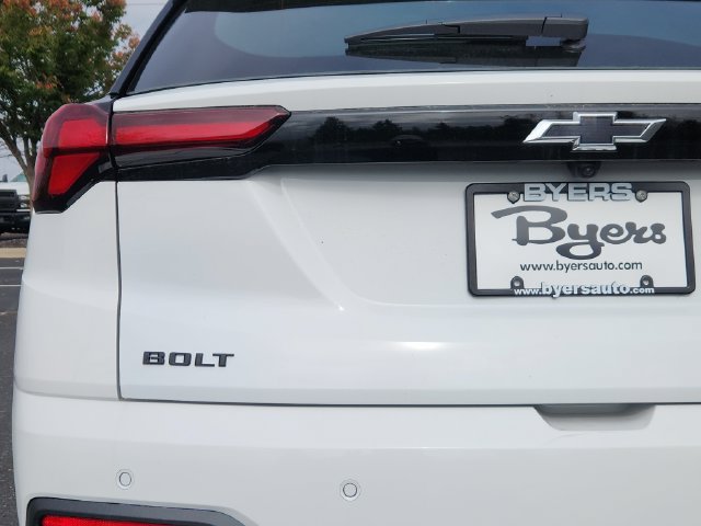 New 2027 Chevrolet Bolt LT w/ Comfort Package FWD image 11