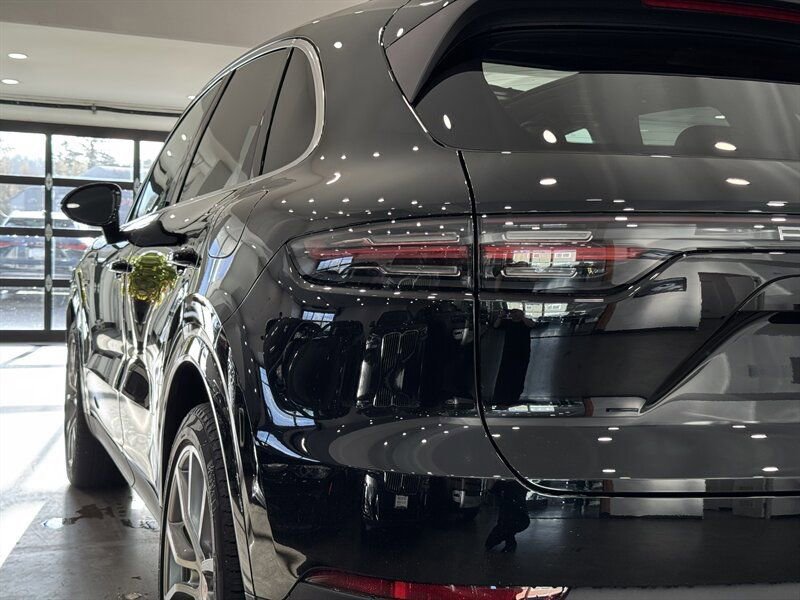 Used 2023 Porsche Cayenne image 51