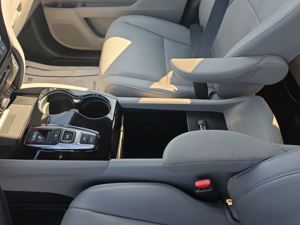 Used 2021 Honda Pilot Elite image 30