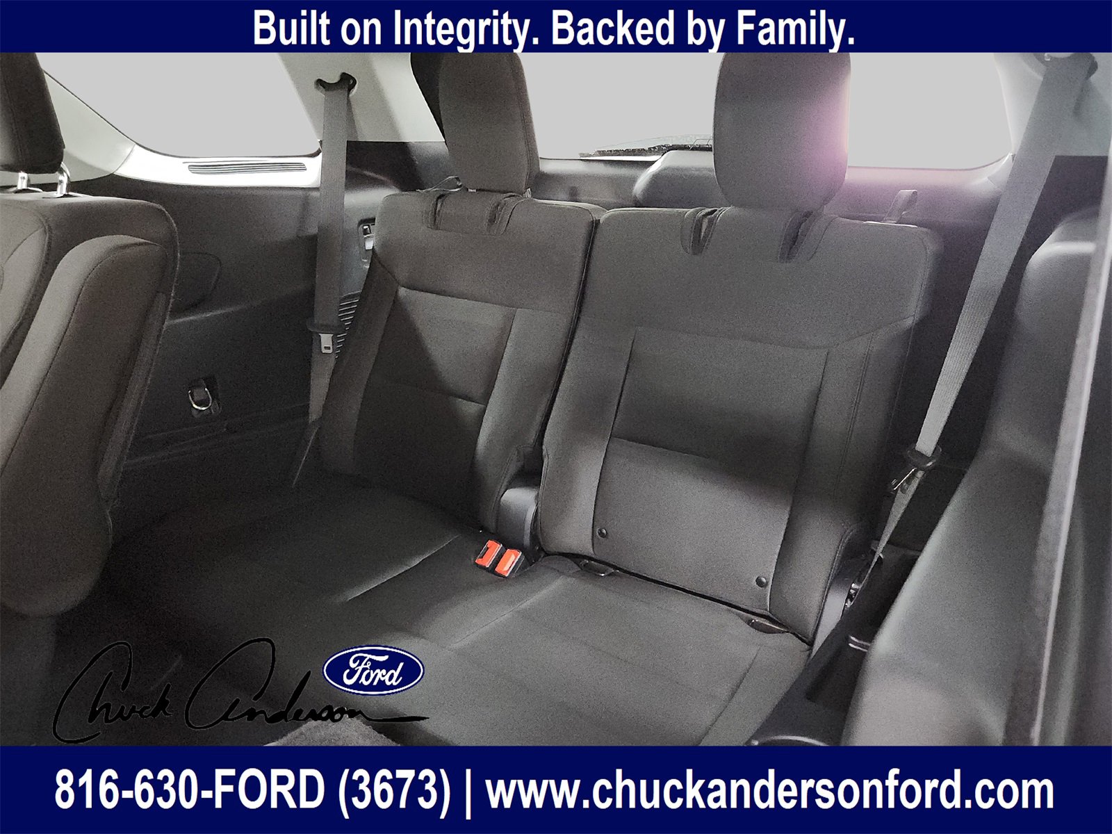 Used 2021 Ford Explorer XLT image 31
