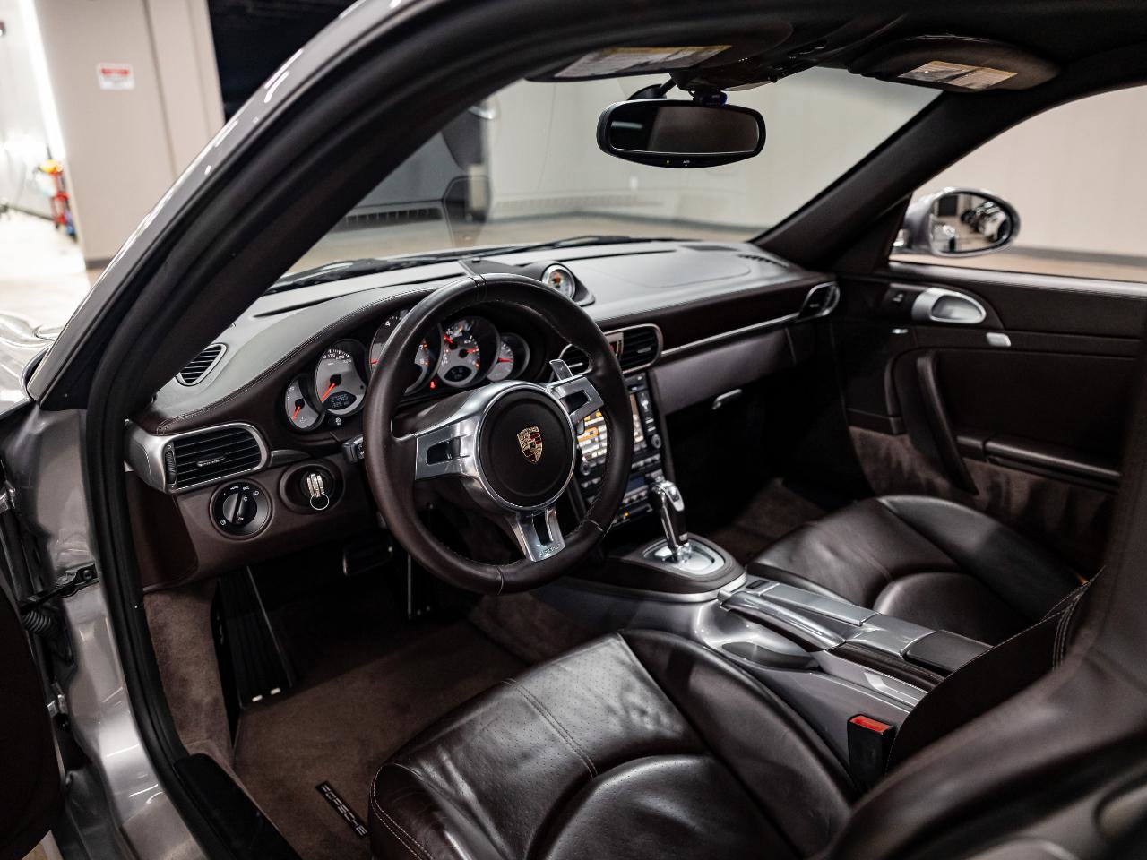Used 2011 Porsche 911 Turbo S AWD/4WD image 6