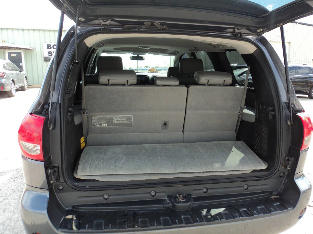 Used 2014 Toyota Sequoia Limited image 11