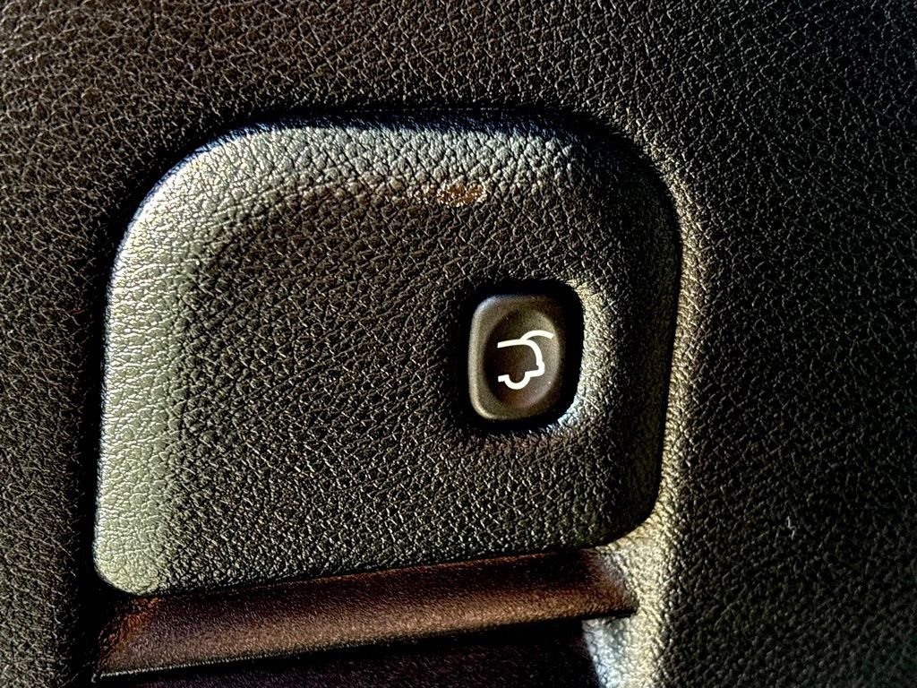 Used 2021 Jeep Grand Cherokee Trackhawk w/ Trailer Tow Group IV image 25