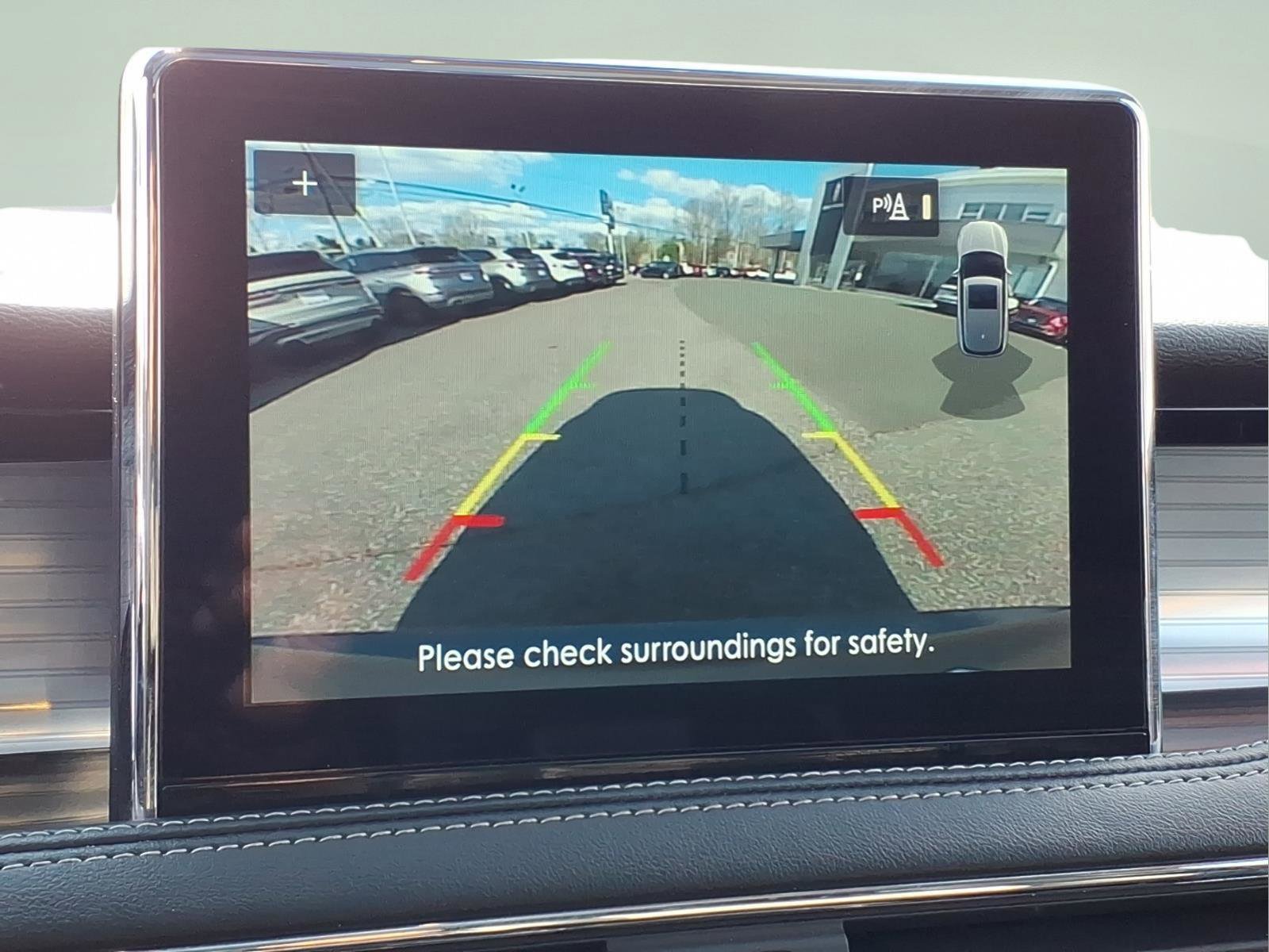 Used 2022 Lincoln Corsair AWD w/ Premium Package image 10