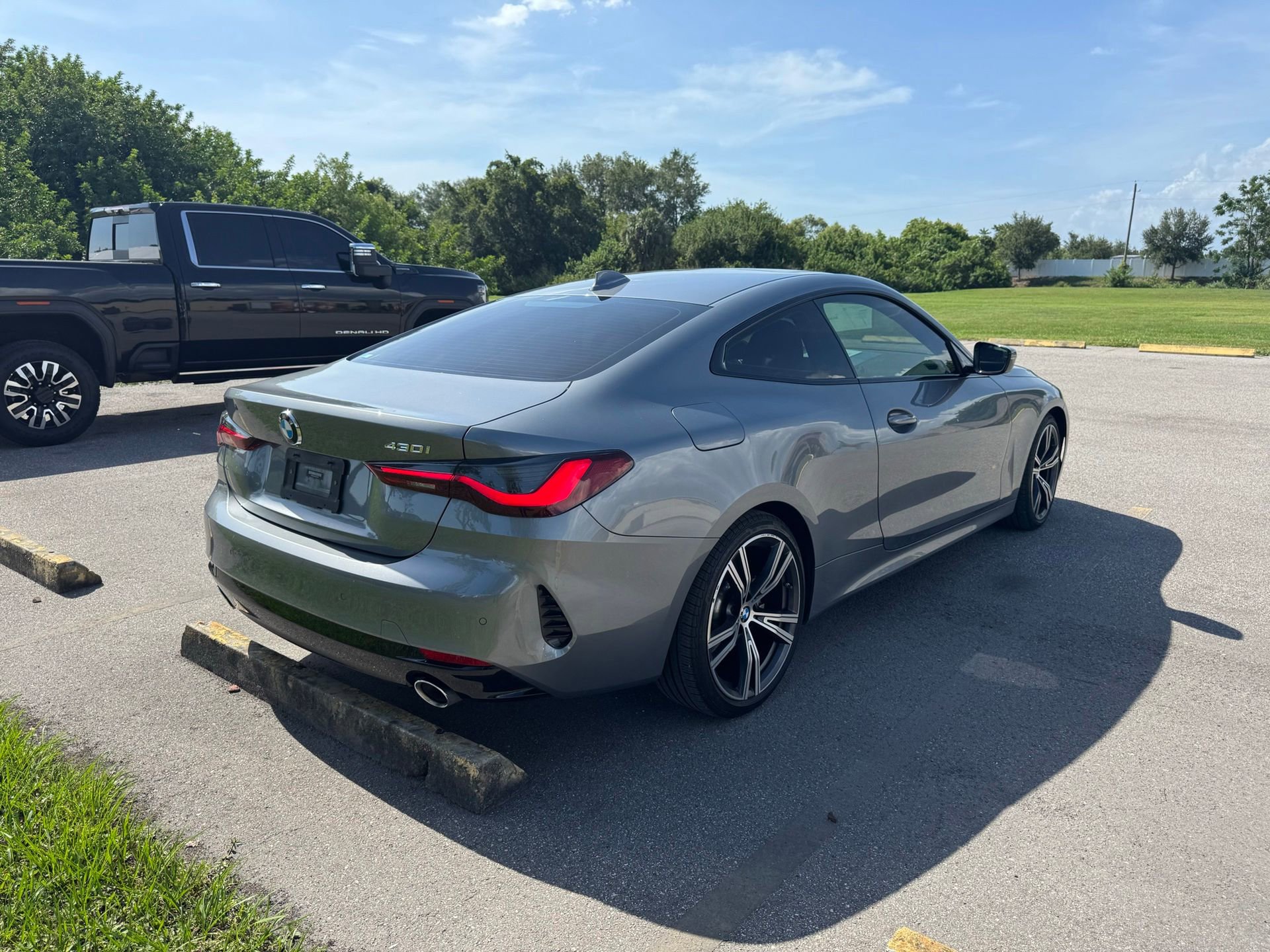 Certified 2023 BMW 430i Coupe w/ Convenience Package RWD image 4