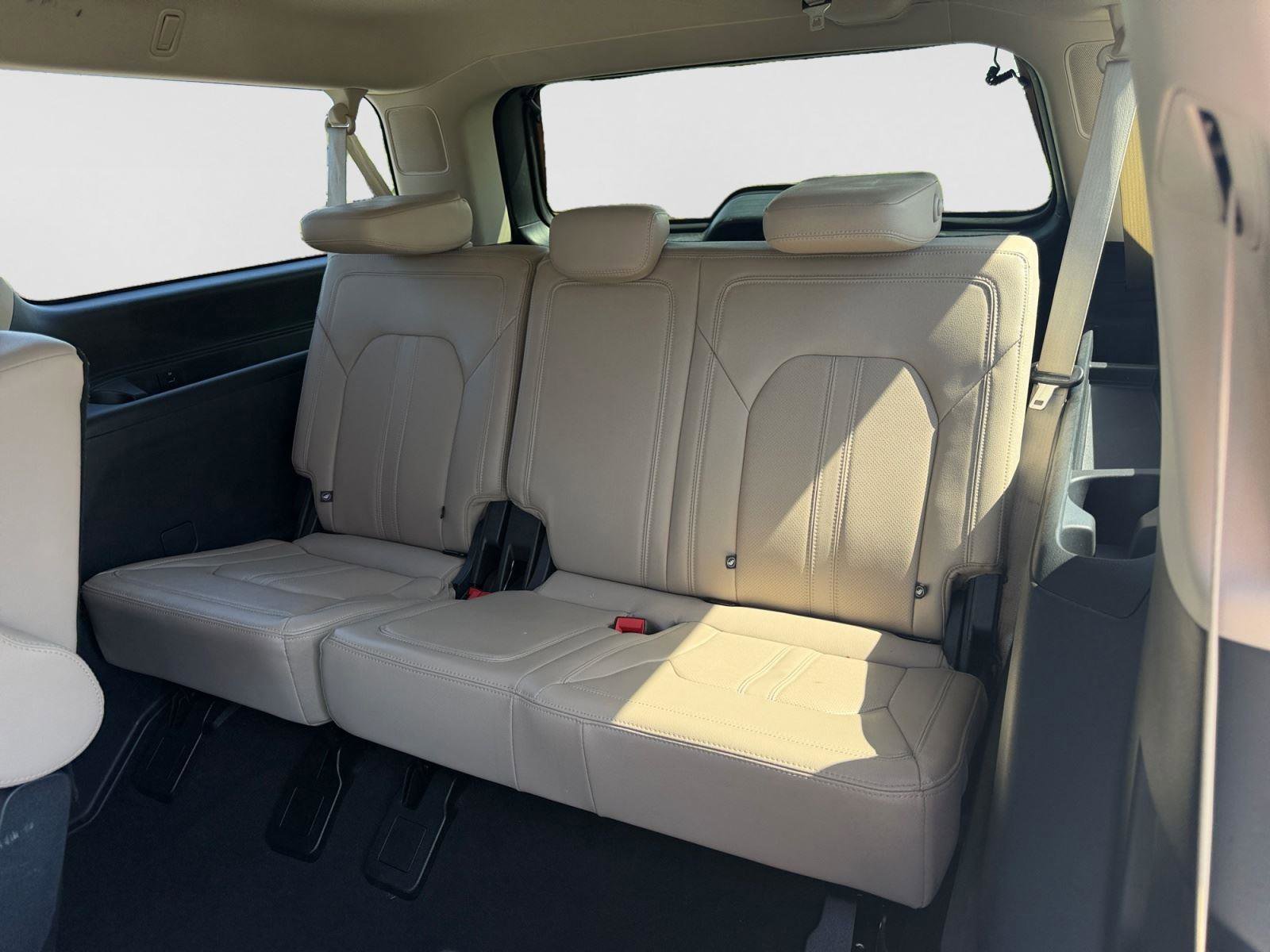 Used 2024 Ford Expedition Max Limited AWD/4WD image 46