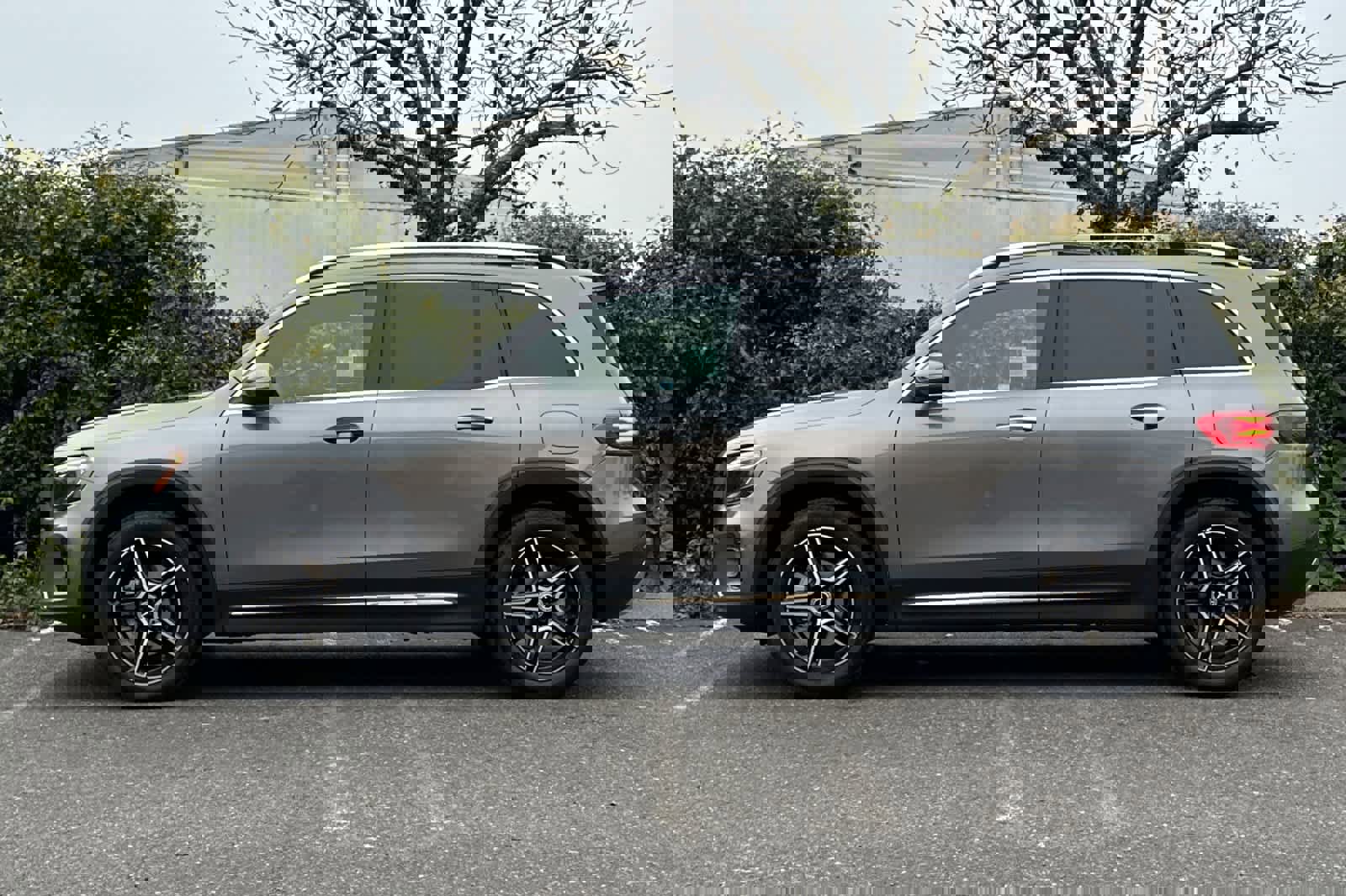 New 2026 Mercedes-Benz GLB 250 image 6