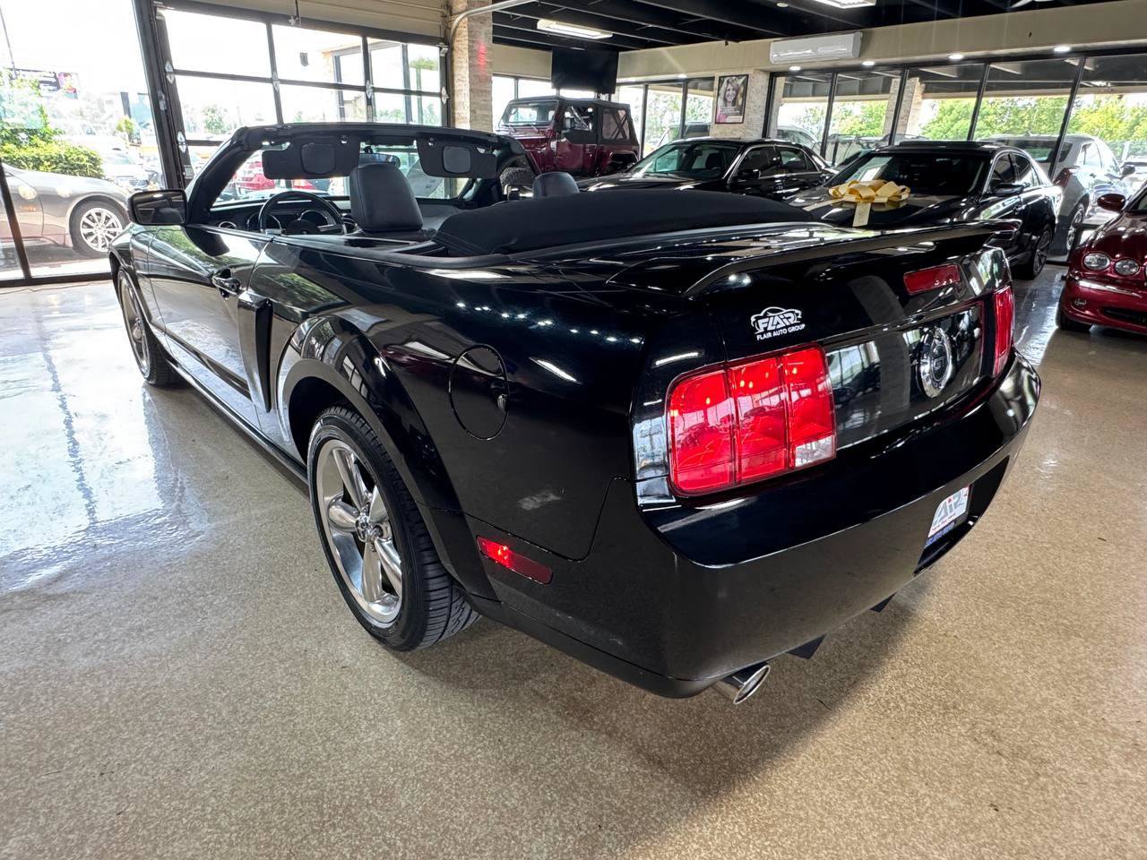 Used 2008 Ford Mustang GT RWD image 29