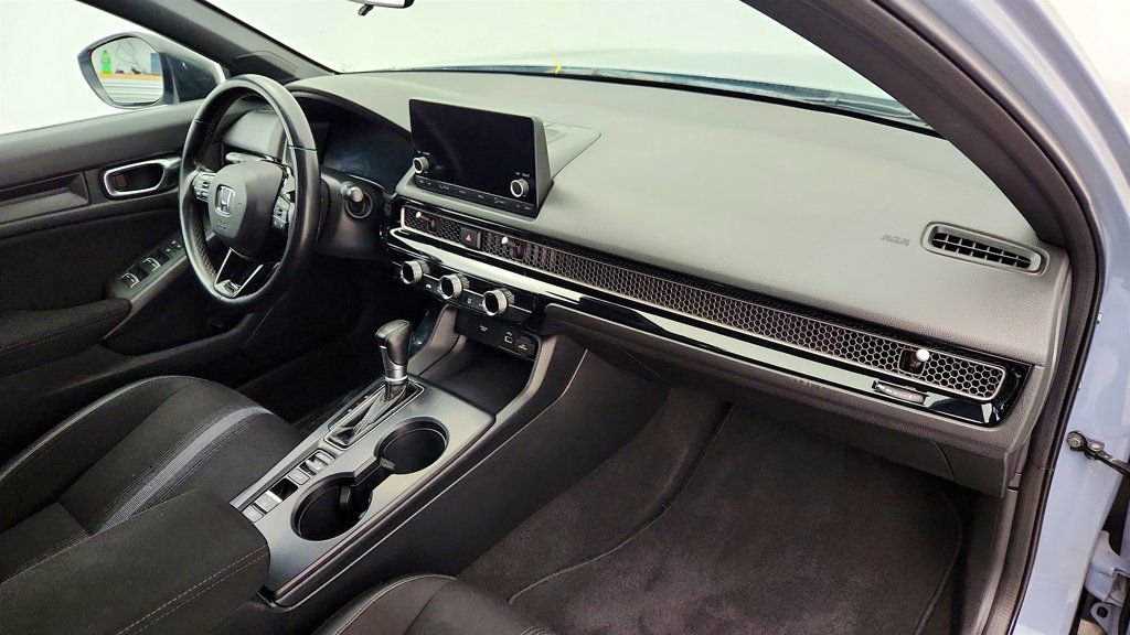 Used 2023 Honda Civic Sport image 22