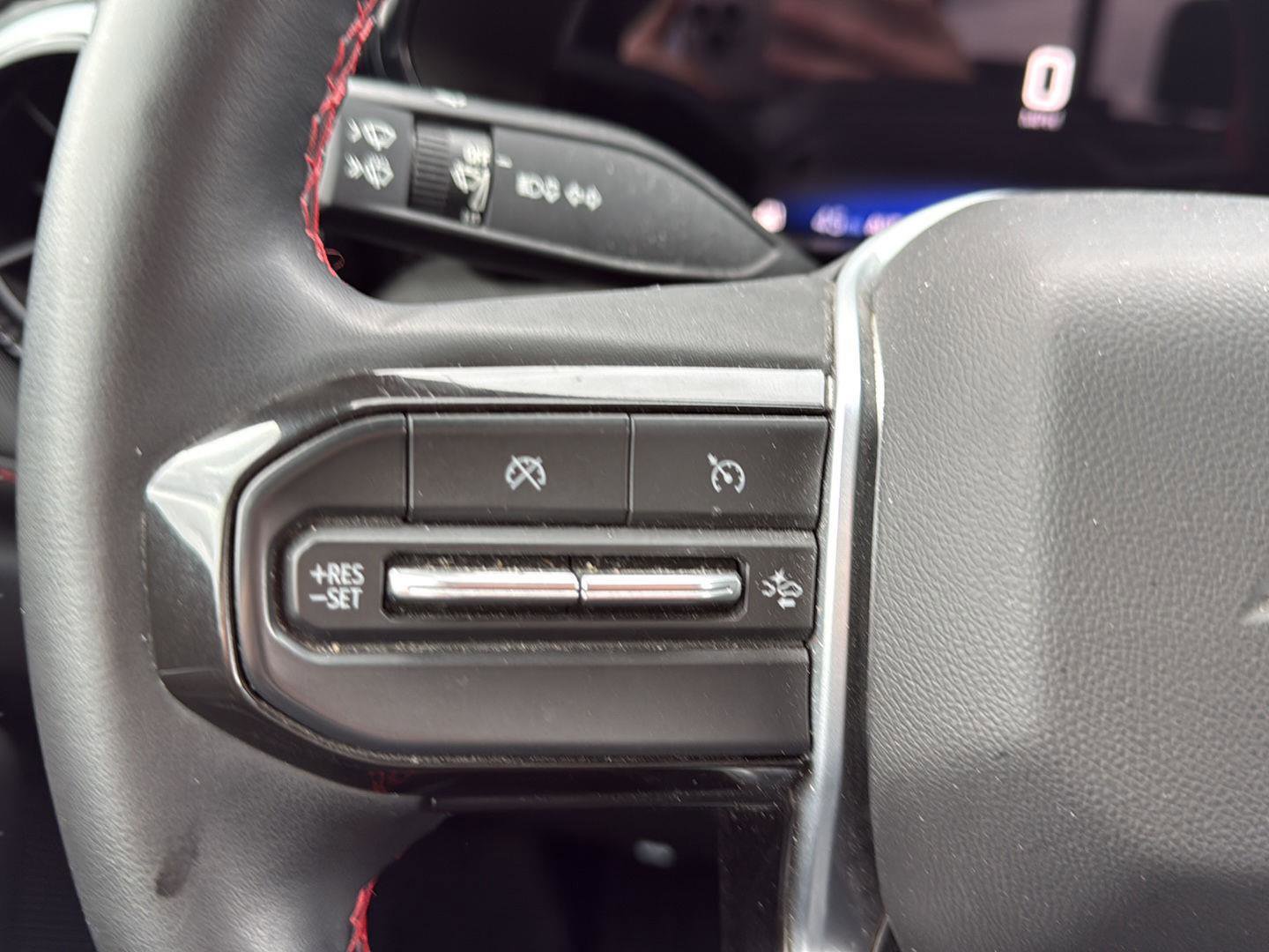 Used 2023 Chevrolet Colorado Z71 w/ Z71 Convenience Package 2 image 11