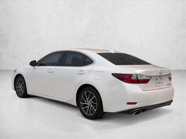 Used 2018 Lexus ES 350 w/ Luxury Package w/Wood Trim FWD video 3
