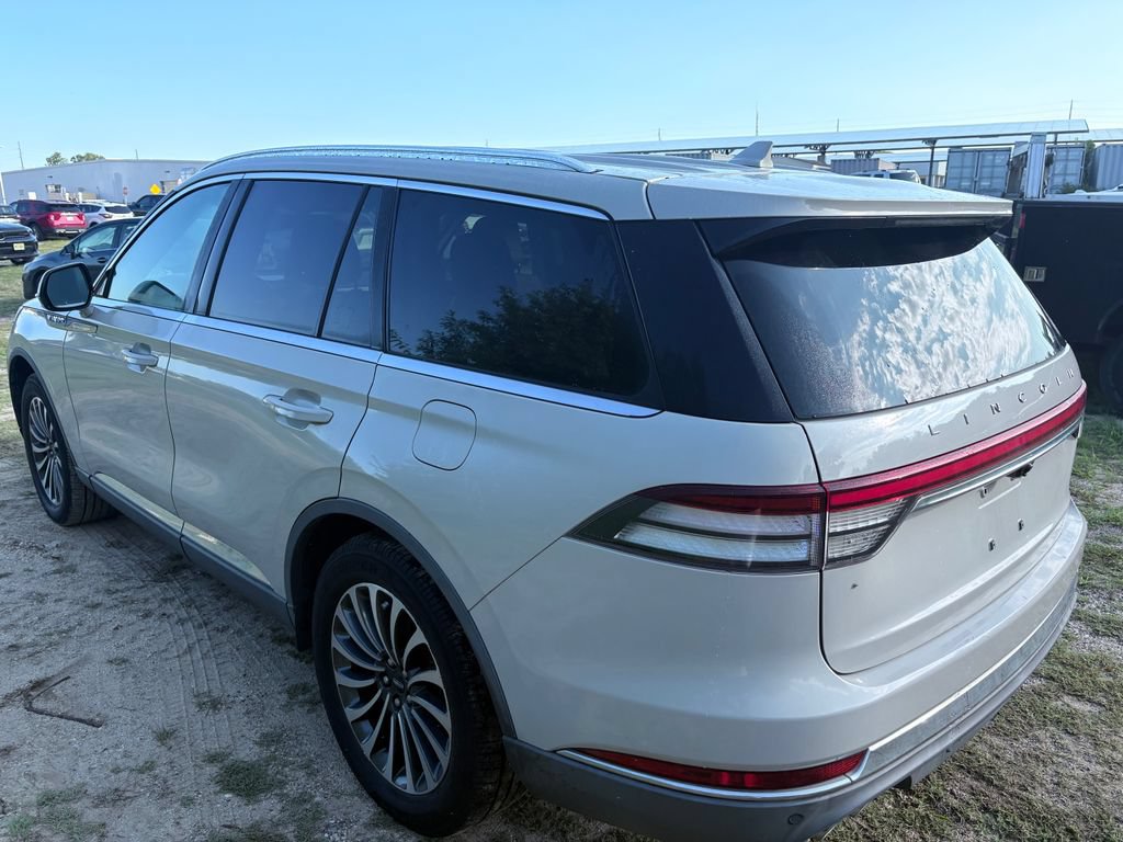 Used 2020 Lincoln Aviator Reserve w/ Elements Package Plus AWD/4WD image 21