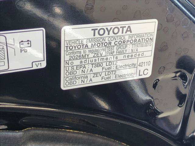 Used 2026 Toyota C-HR AWD/4WD image 28