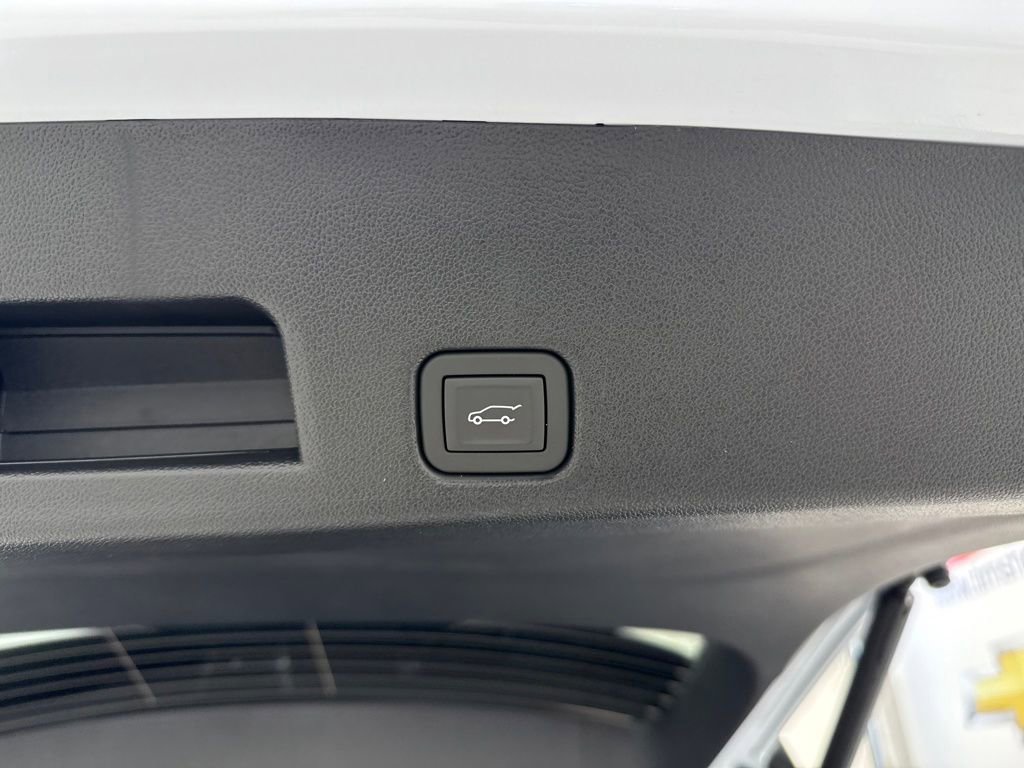 New 2026 Chevrolet Traverse RS image 16