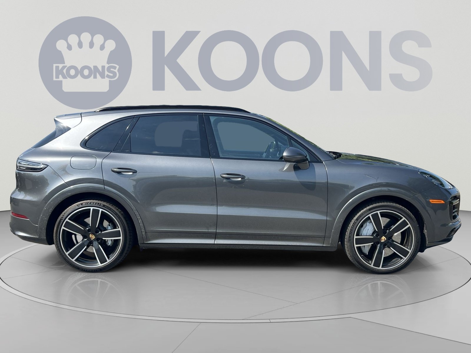 Used 2020 Porsche Cayenne Turbo AWD/4WD image 7