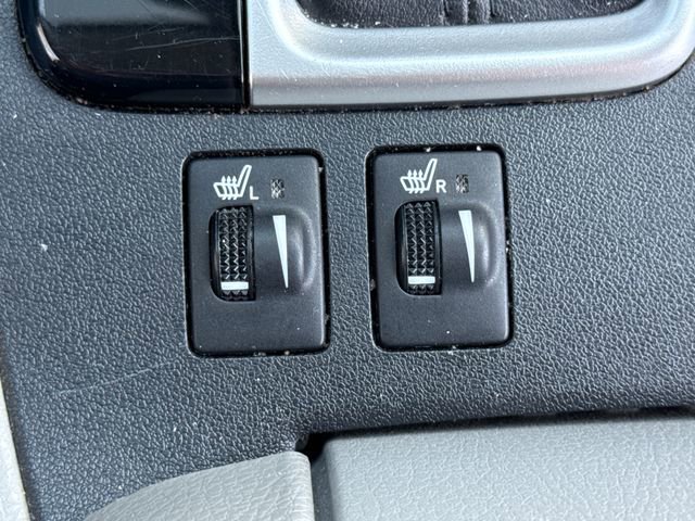 Used 2019 Toyota Highlander XLE AWD/4WD image 33