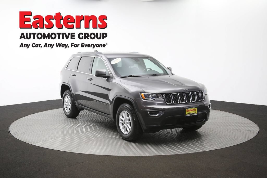 Used 2020 Jeep Grand Cherokee Laredo AWD/4WD image 48