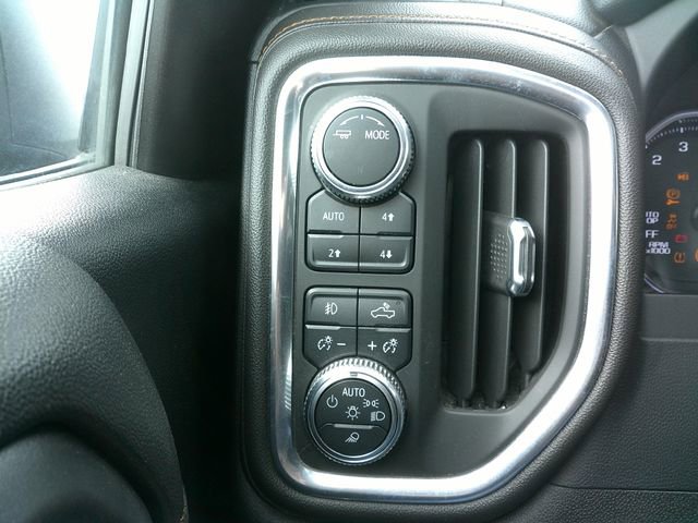 Used 2021 GMC Sierra 1500 AT4 w/ AT4 Value Package AWD/4WD image 27
