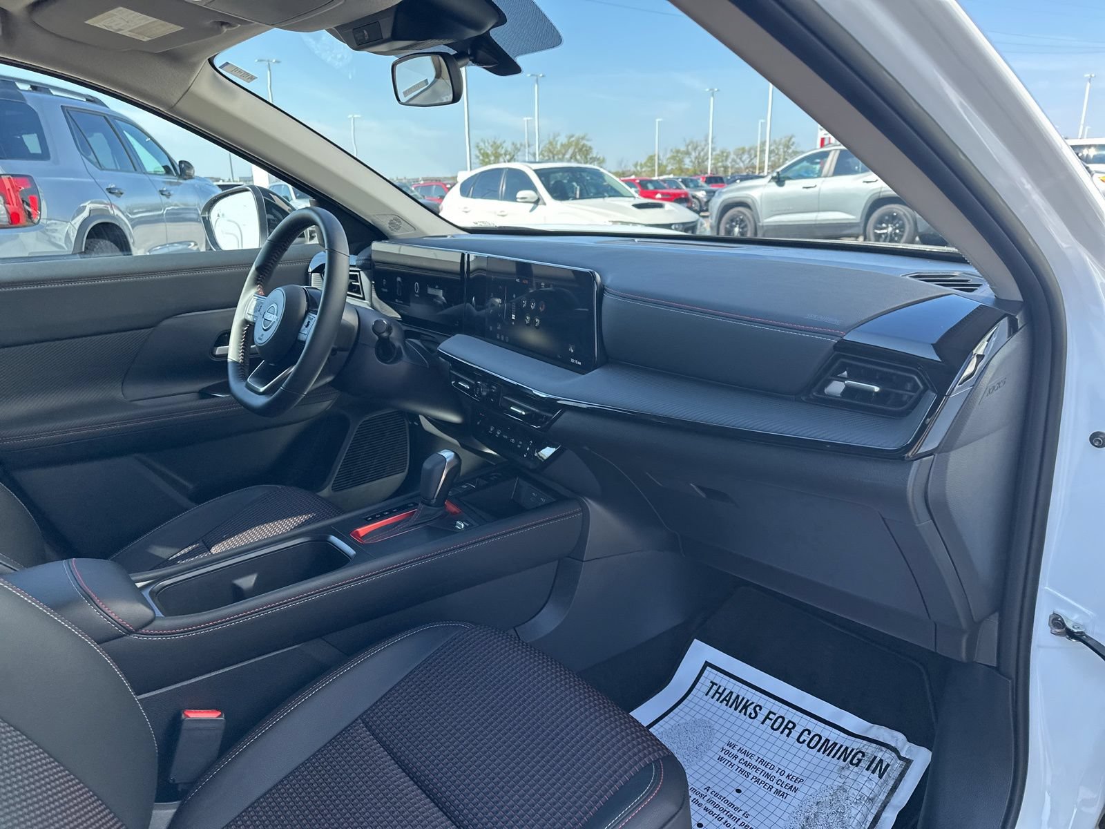 Used 2026 Nissan Kicks SR w/ Cold Weather Package AWD/4WD image 30
