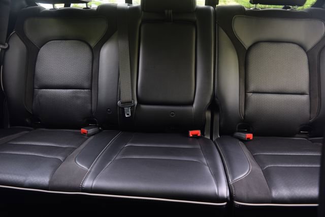 Used 2023 RAM 1500 Laramie AWD/4WD image 16