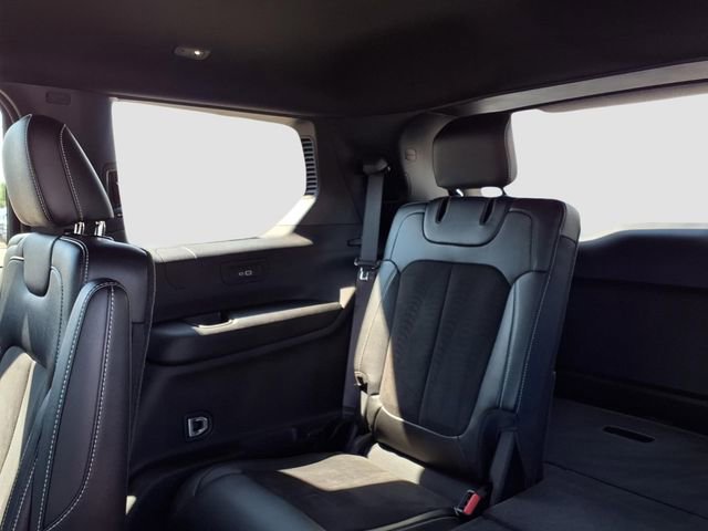 Used 2023 Jeep Grand Cherokee L Laredo AWD/4WD image 10