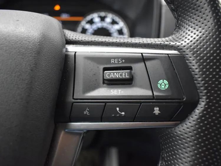 Used 2024 Mitsubishi Outlander FWD image 22