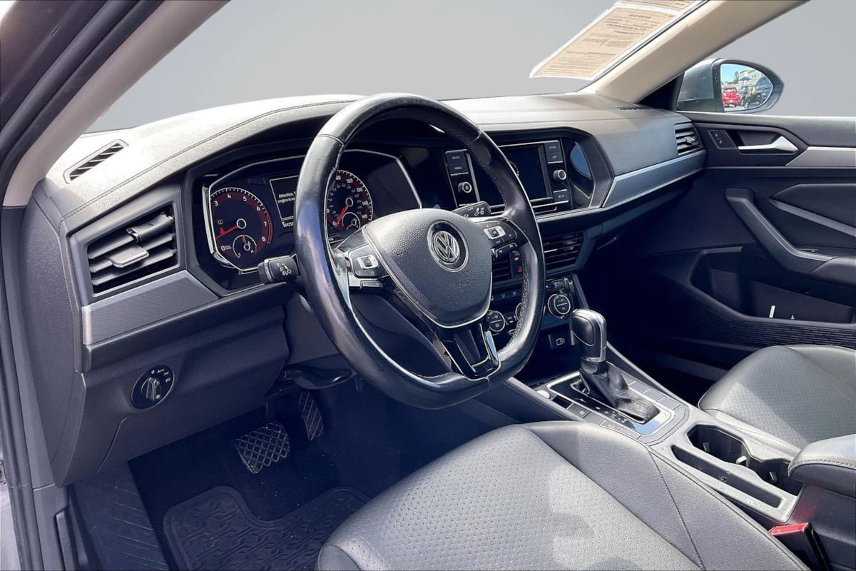 Used 2019 Volkswagen Jetta SE FWD image 14