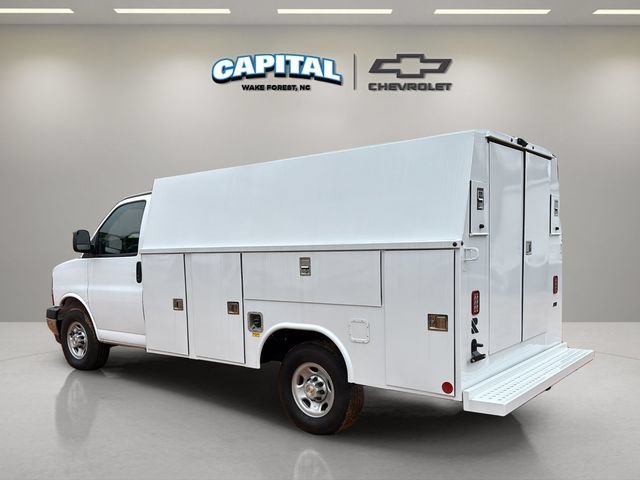 New 2025 Chevrolet Express 3500 w/ Power Convenience Package RWD image 11