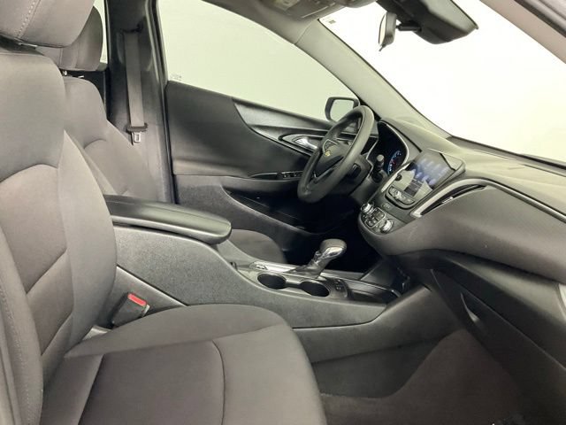 Used 2023 Chevrolet Malibu LT w/ Driver Confidence Package FWD image 18