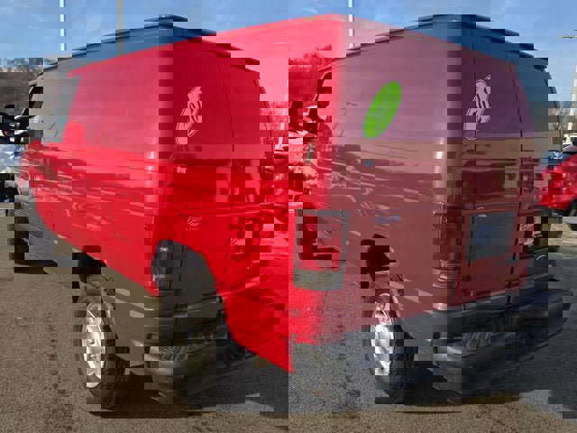 Used 2011 Ford E-250 and Econoline 250 image 14