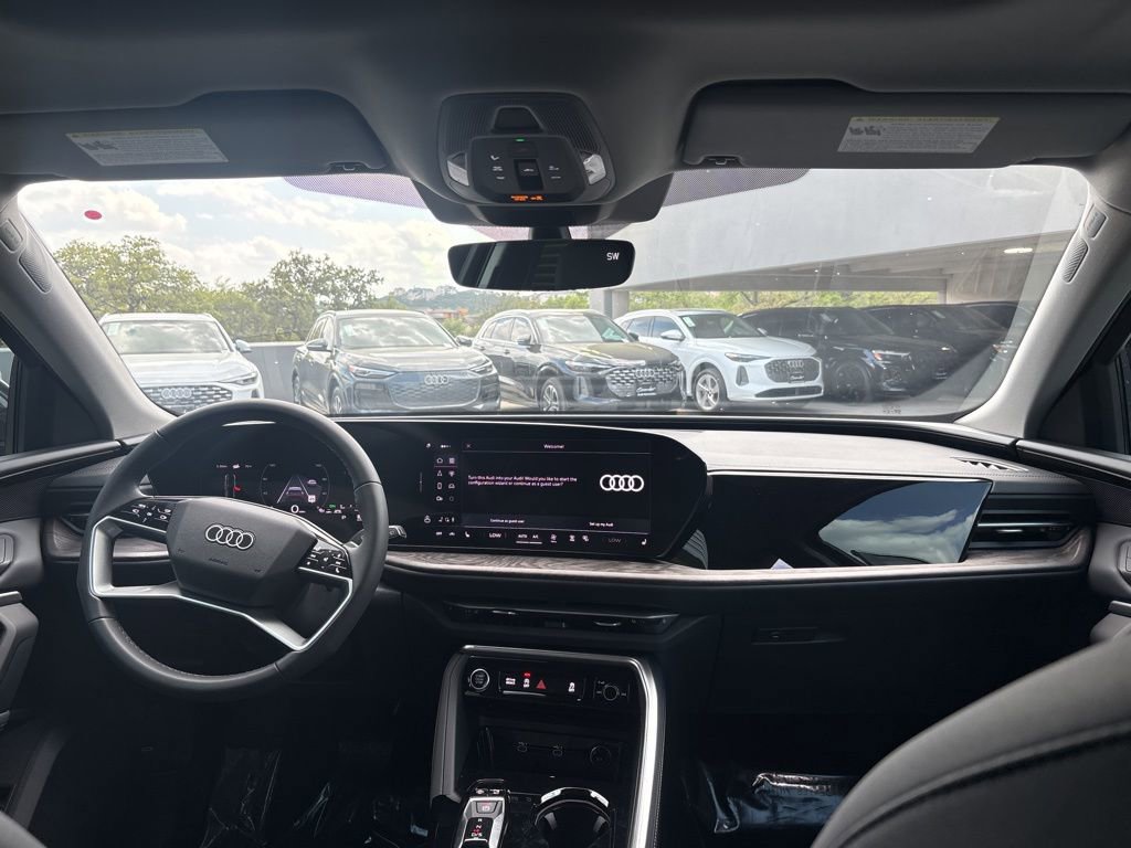 New 2025 Audi Q5 Premium Plus image 18