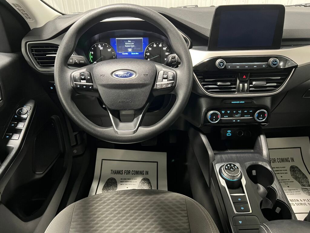 Used 2022 Ford Escape SE image 4