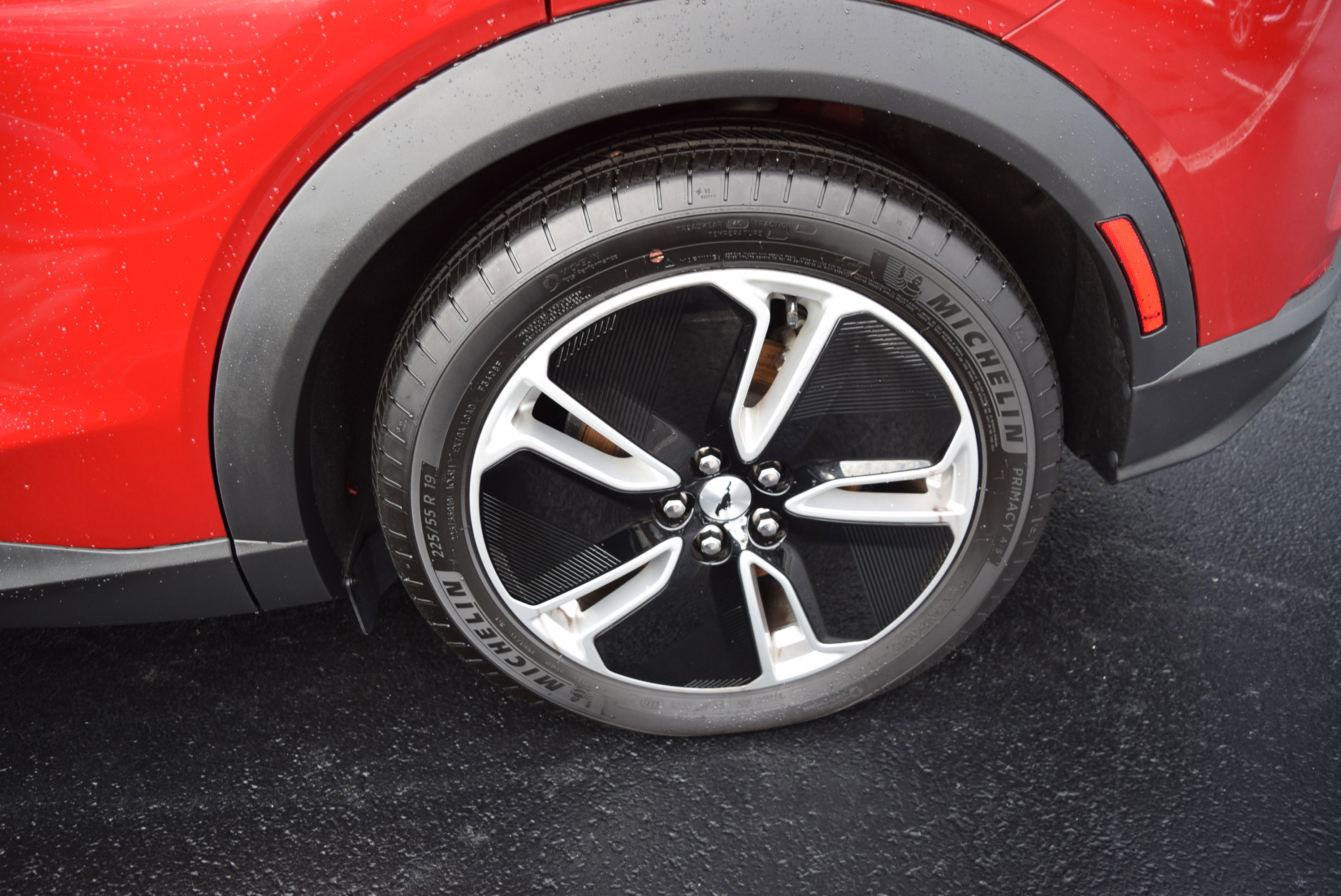 Certified 2021 Ford Mustang Mach-E Select w/ Comfort/Appearance Package image 6