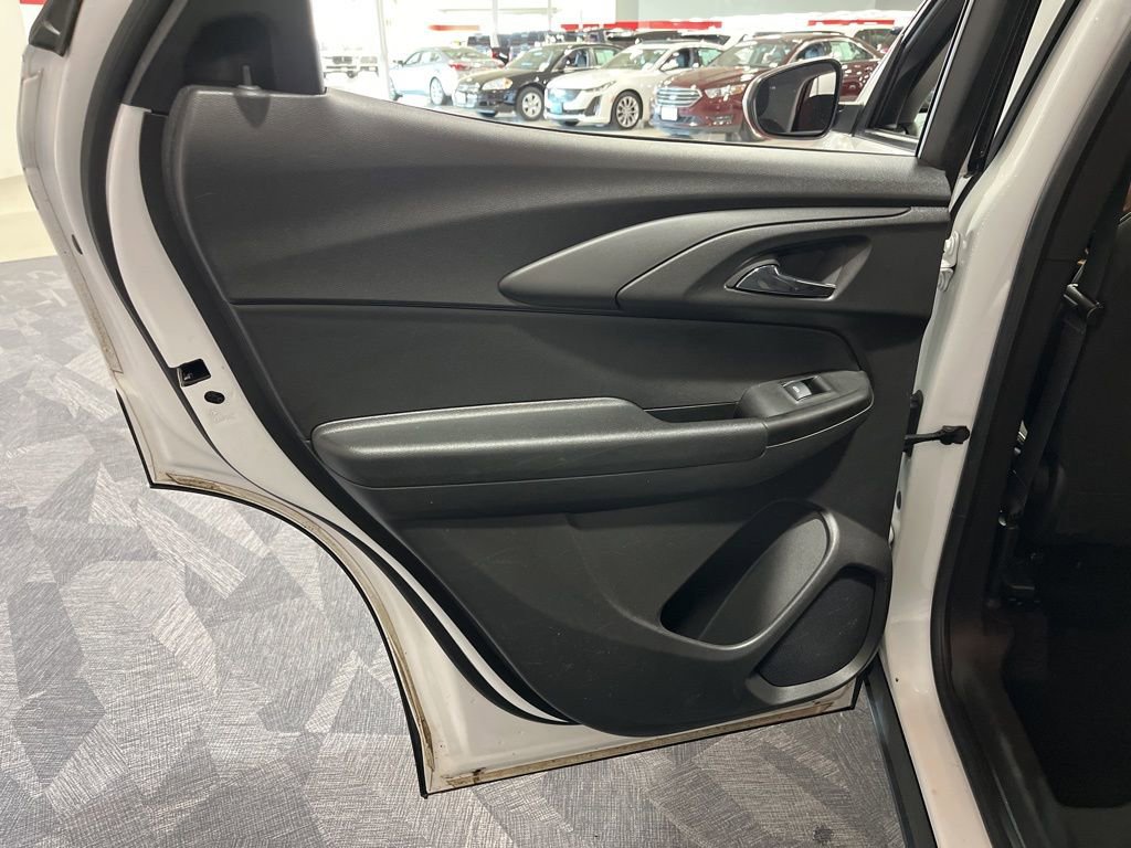 Certified 2023 Chevrolet TrailBlazer LS AWD/4WD image 16